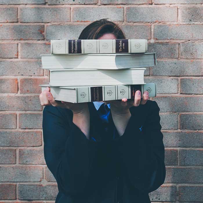 عن مركز قباني للتدريب